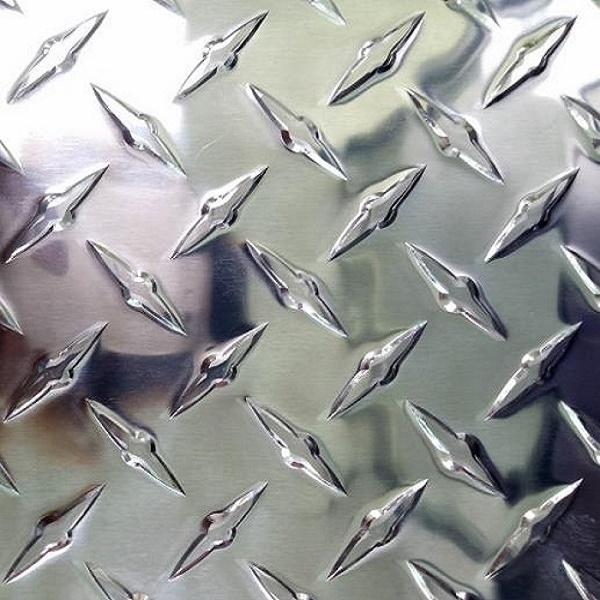 Diamond aluminum plate